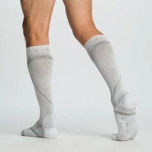 Sigvaris 412 Traverse Knee High Socks - 20-30 mmHg
